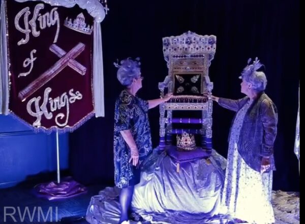 rwmi screen 26 - betty and regina touching throne